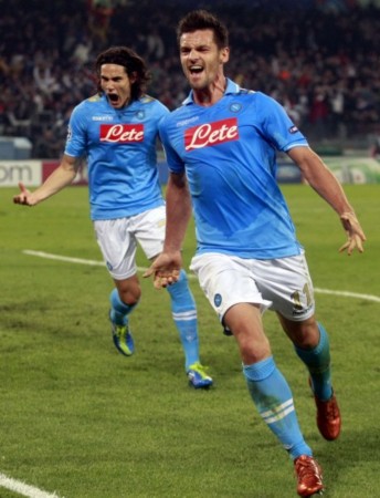 是中场不二 是中场不二